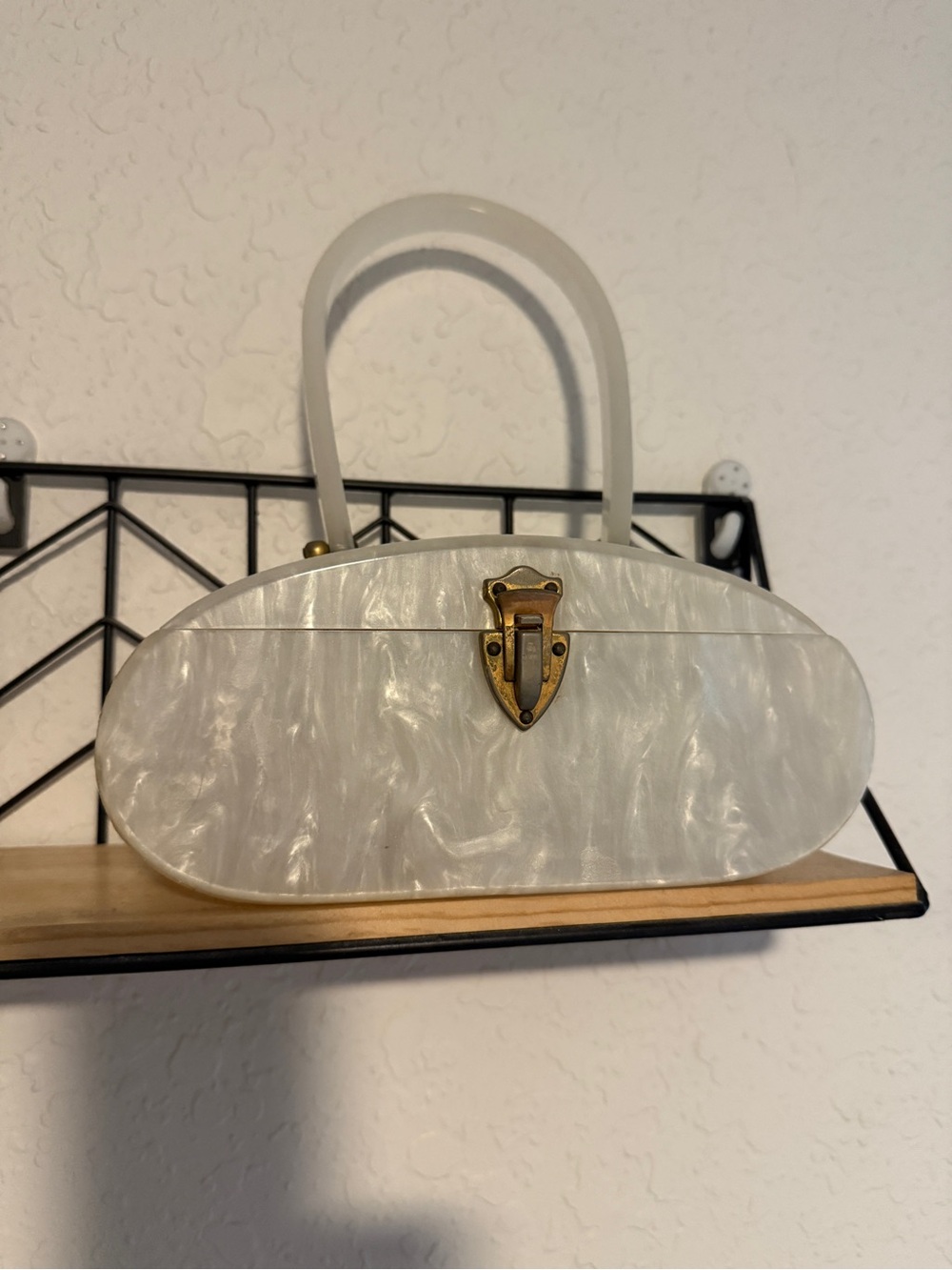 Pearl White Oval Top-Handle Women’s Bag